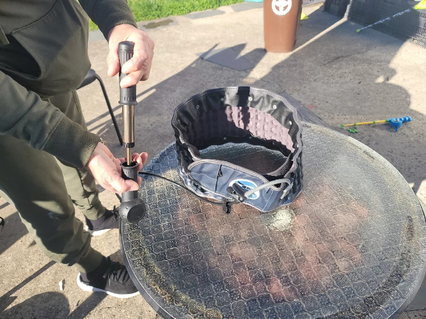 Hong Jing Disc Traction Back Belt image indicator(3)