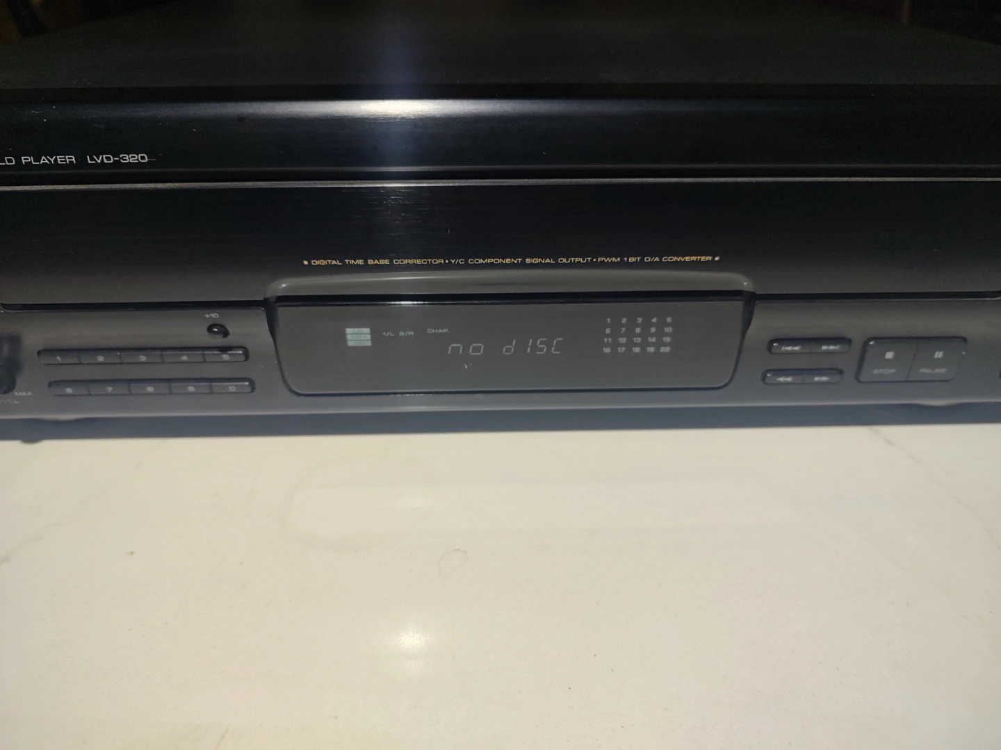 Kenwood CD CDV LD Player LVD-320 with remote - photo 3