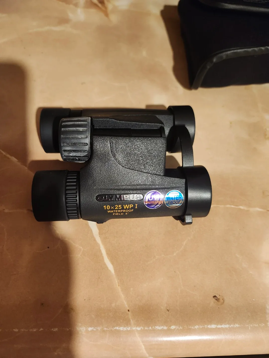 Olympus 10x25 WP I Waterproof Binoculars image indicator(2)