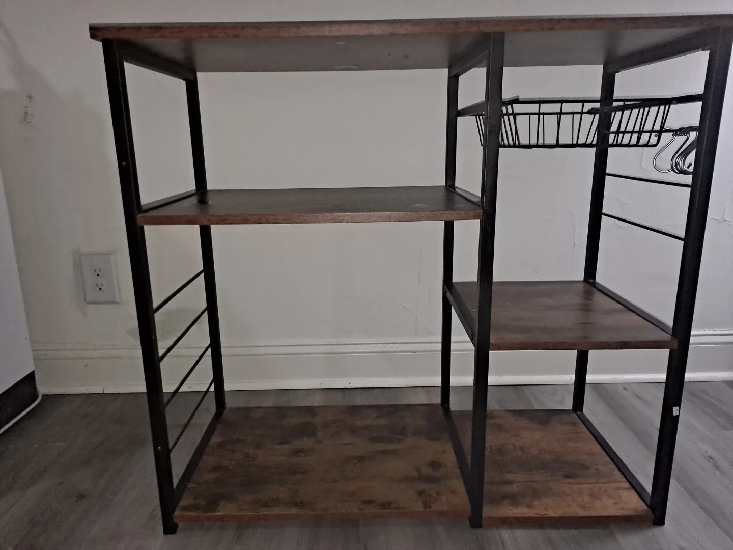 Brown & Black Metal Kitchen Baker's Rack image indicator(2)