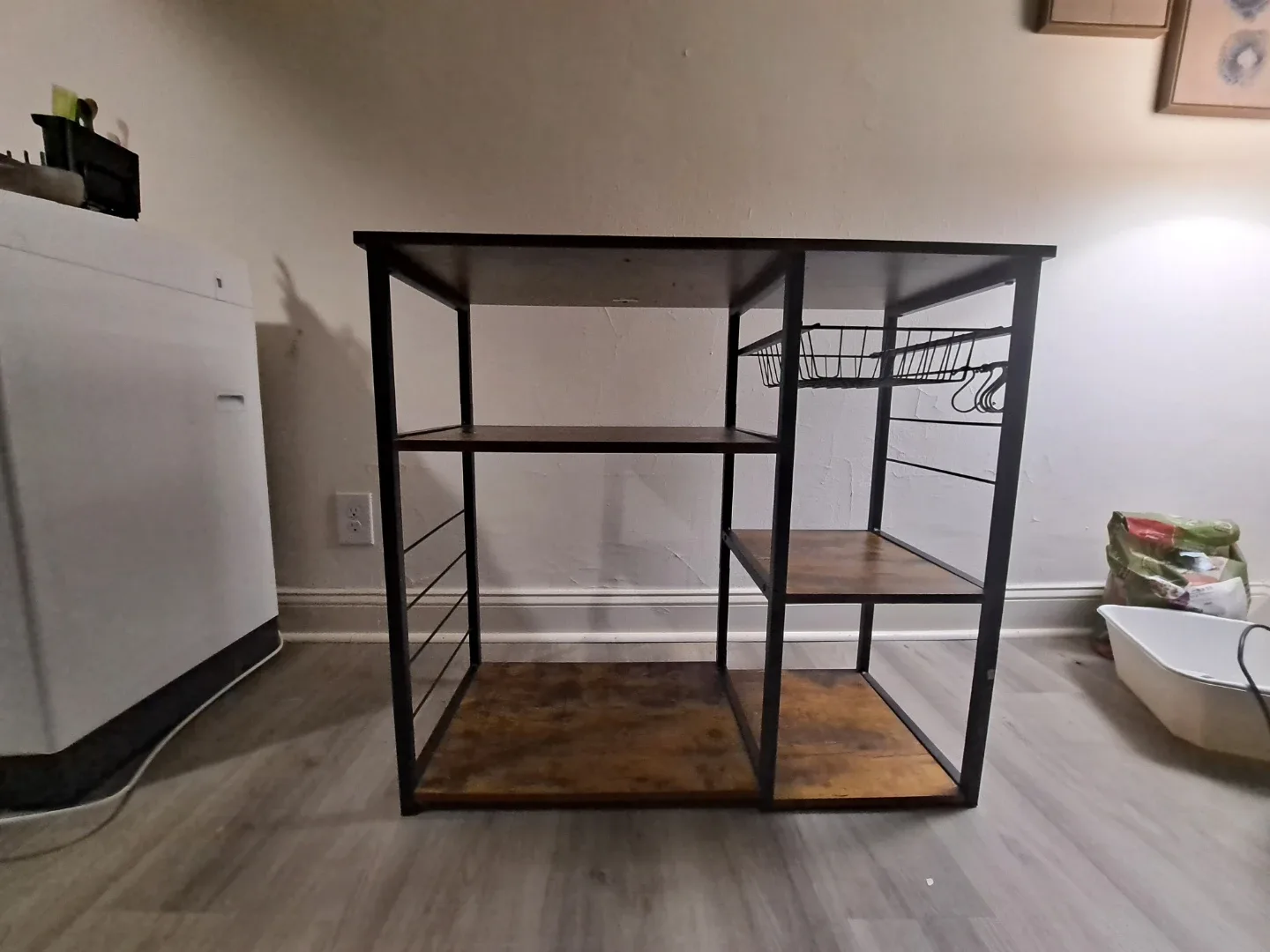 Brown & Black Metal Kitchen Baker's Rack image indicator(3)