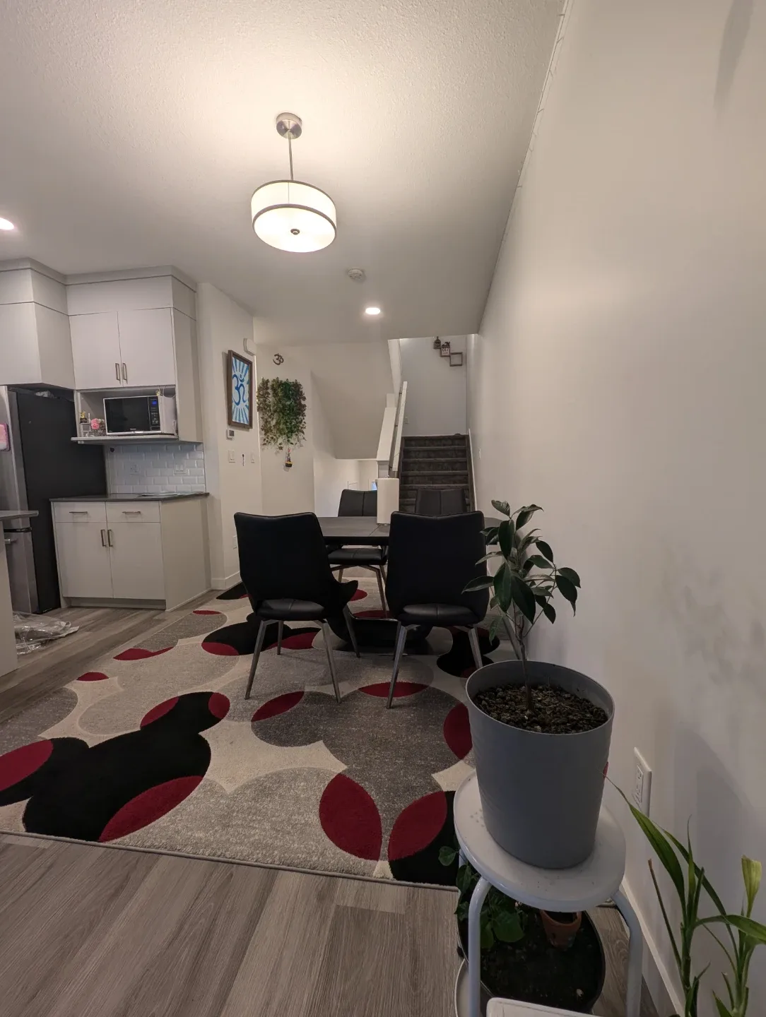 Duplex house for rent image indicator(4)