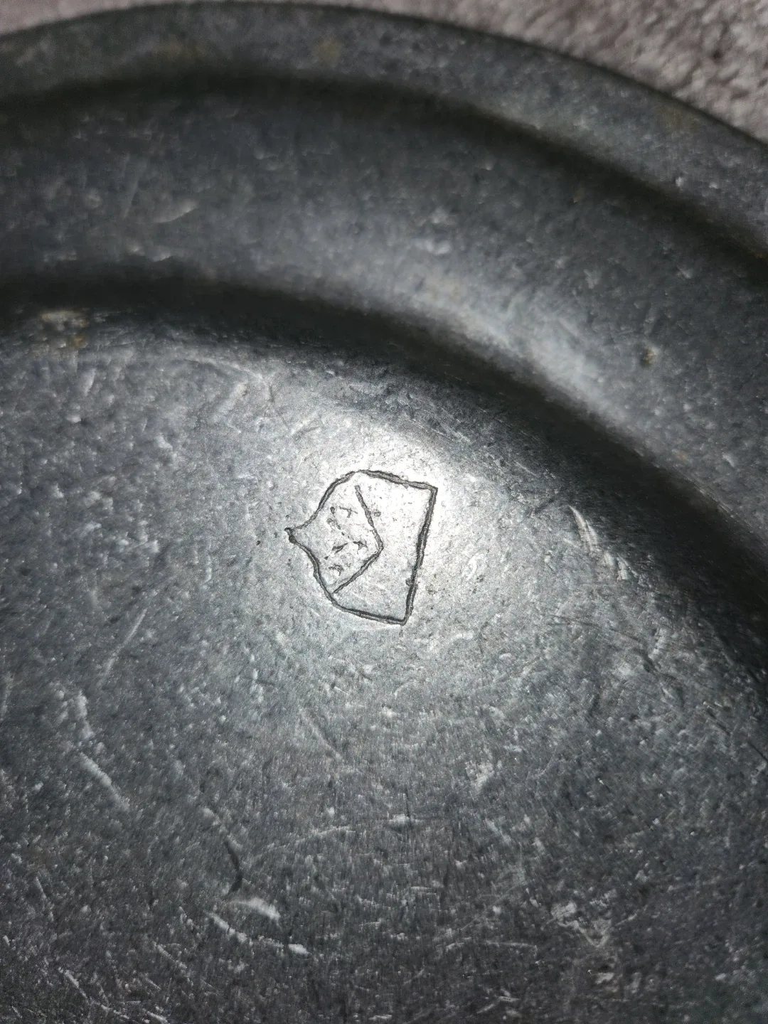 Vintage Wilton Columbia Pewter Plate - 1789 image indicator(3)