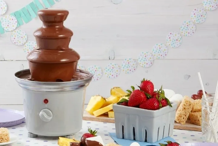 Chocolate Fountain - Great for Parties! image indicator(5)