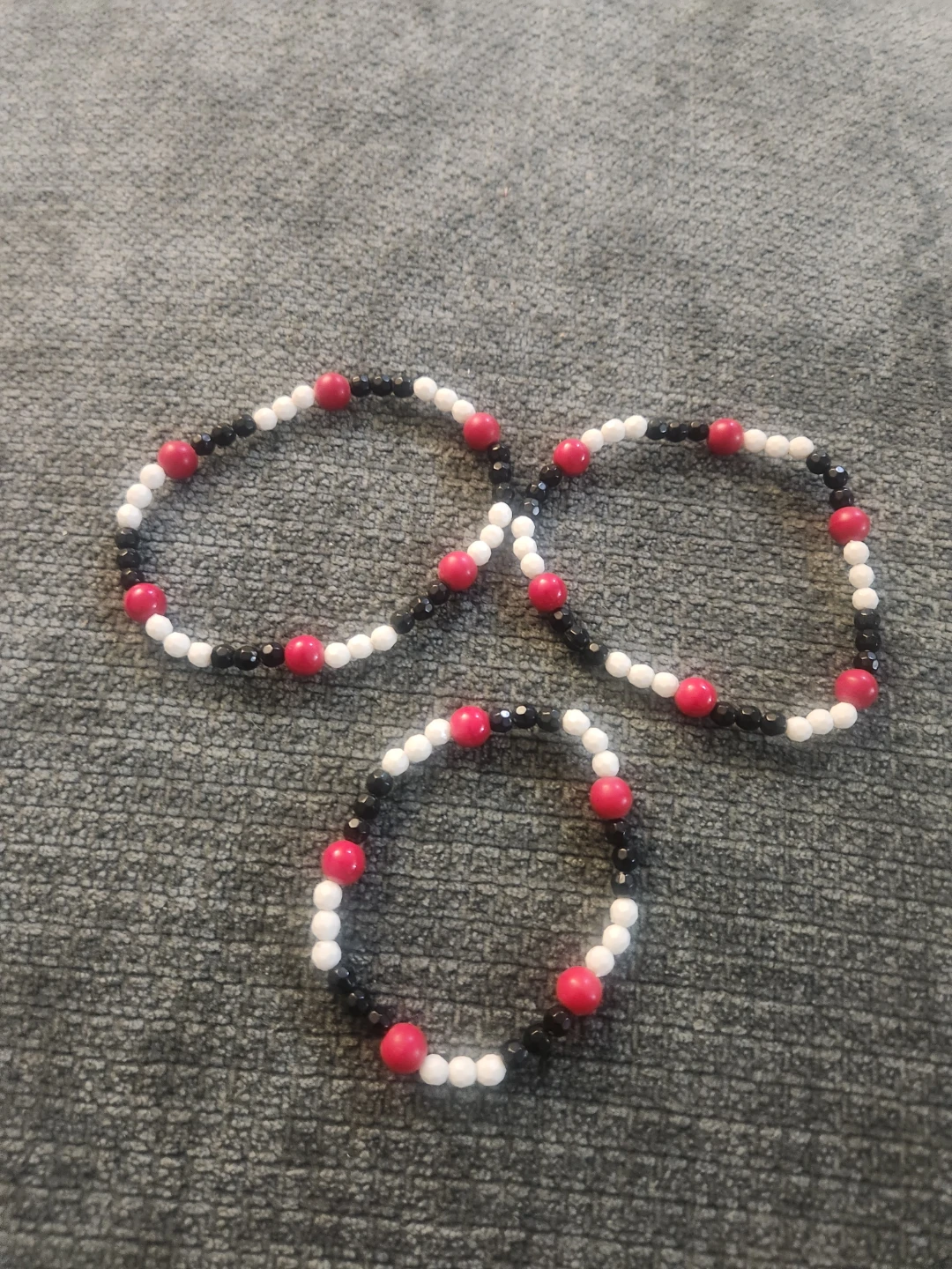 Handmade Beaded Bracelet - photo 2