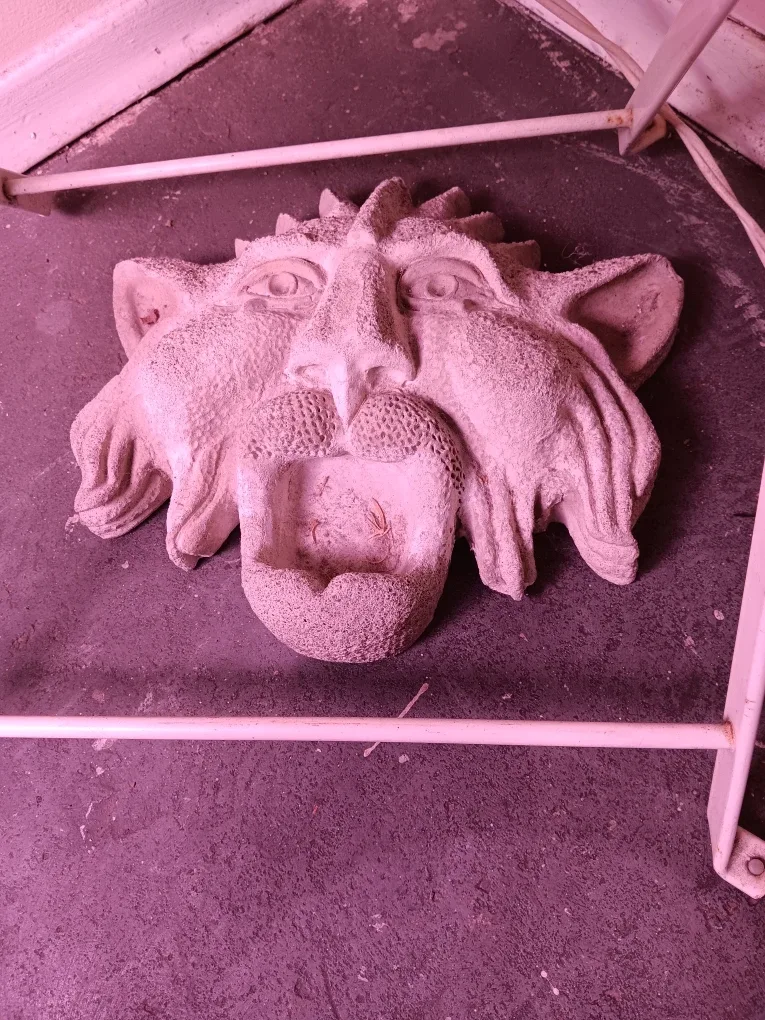 Gargoyle stone Face for hanging
