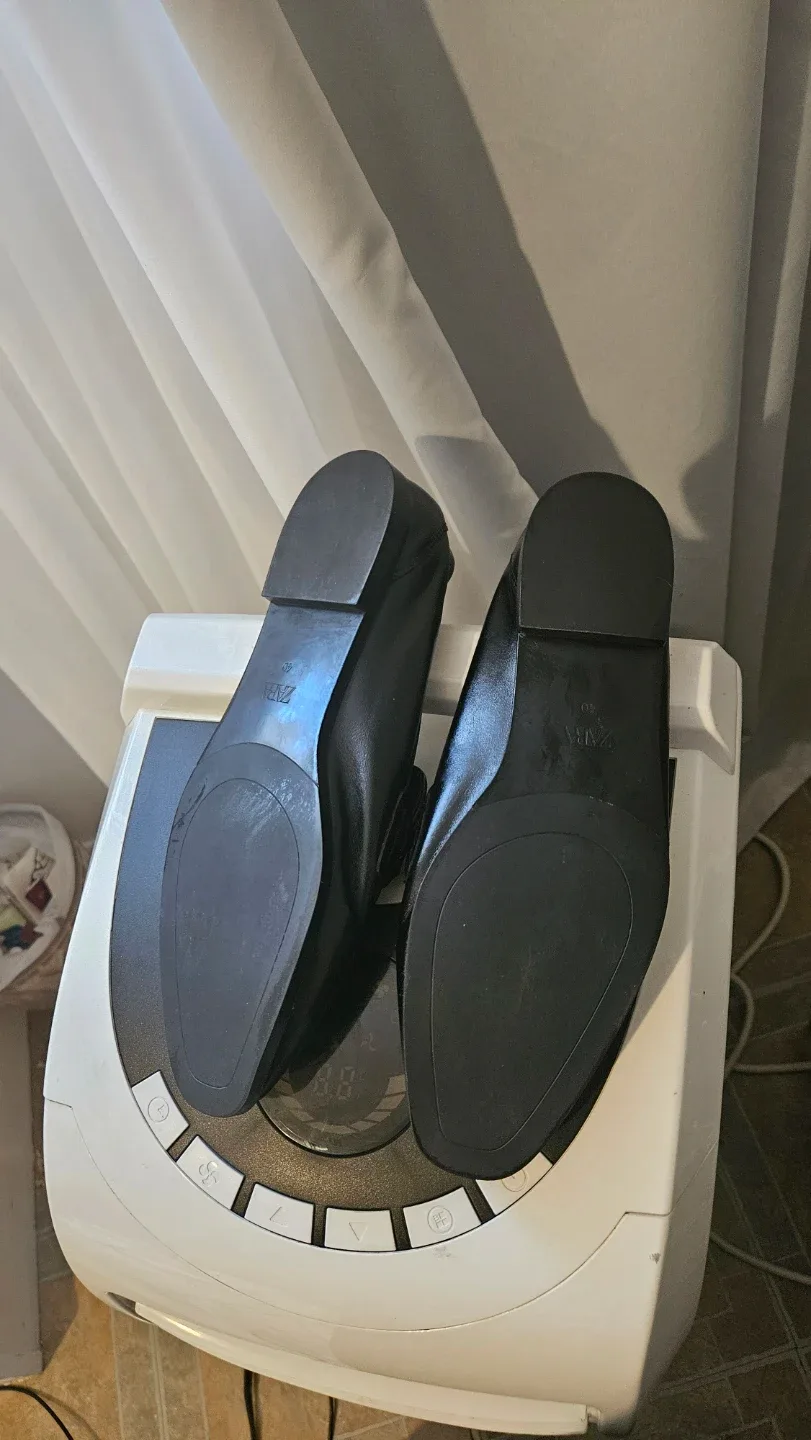 Zara Black Leather Loafers, Size 40 image indicator(3)