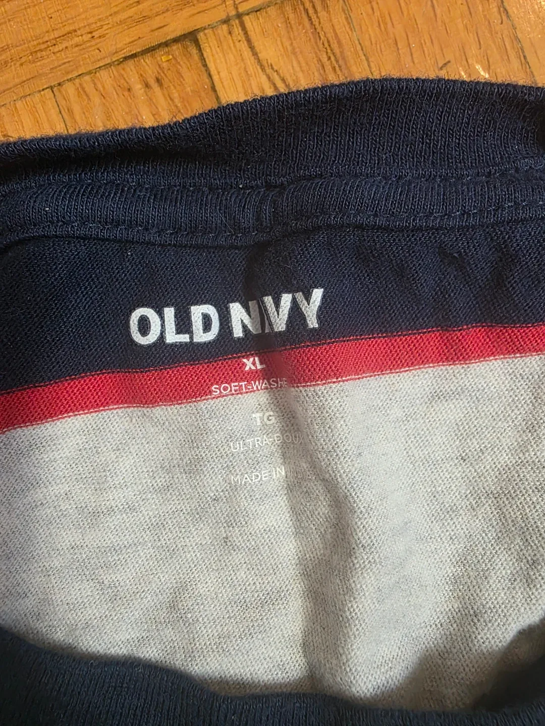 Old Navy Striped T-Shirt - Size XL