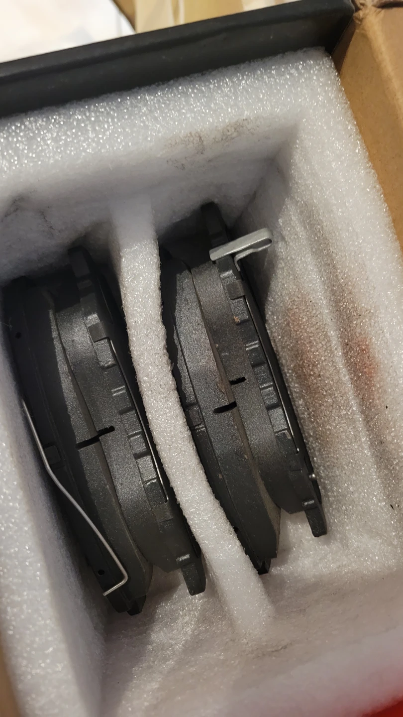 A-Premium Rear Ceramic Disc Brake Pads Set - photo 2