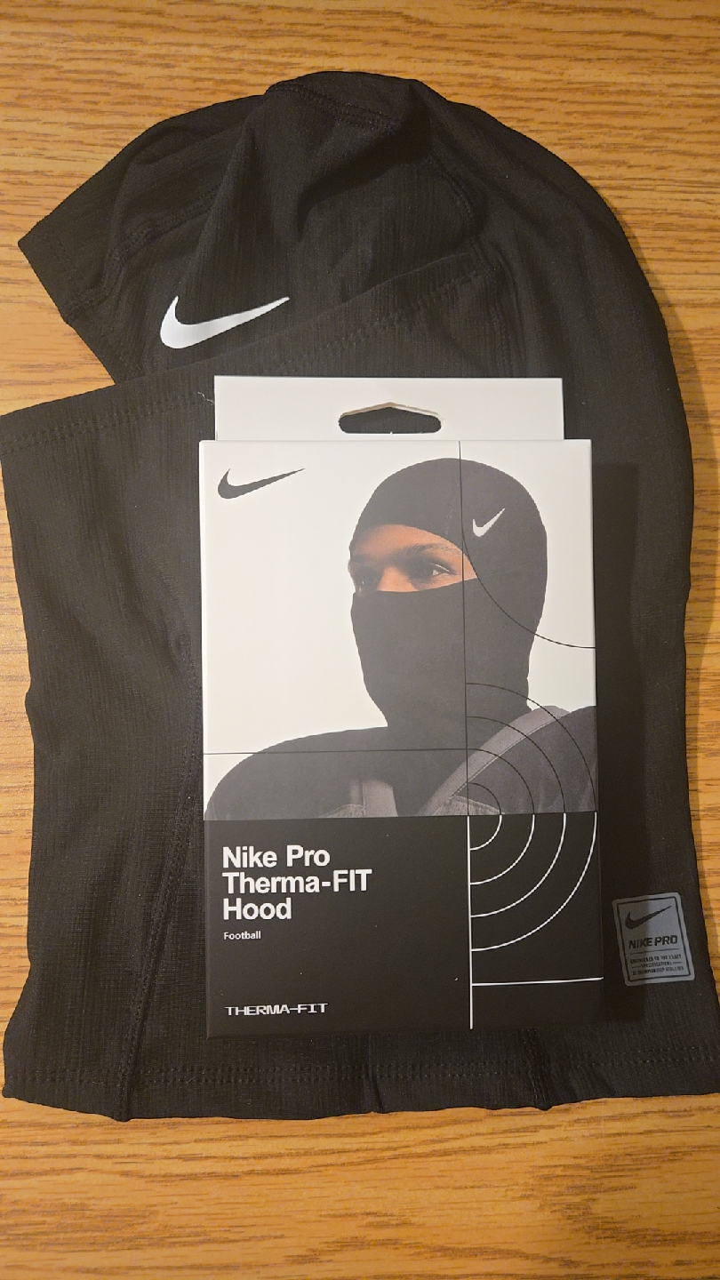 New Nike Pro Therma-FIT Football Hood