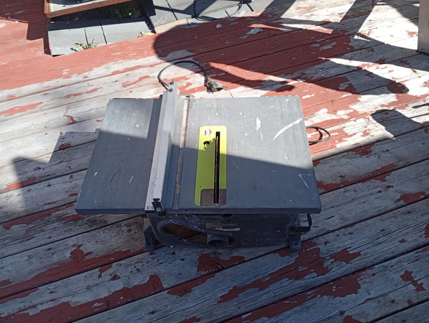 Ryobi RTS08 Table Saw