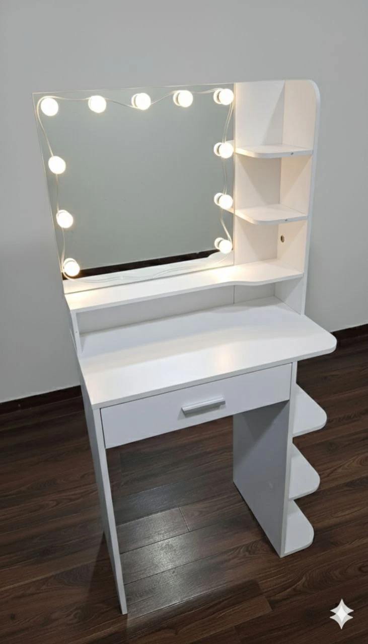 Vanity Makeup Desk with Lighted Mirror