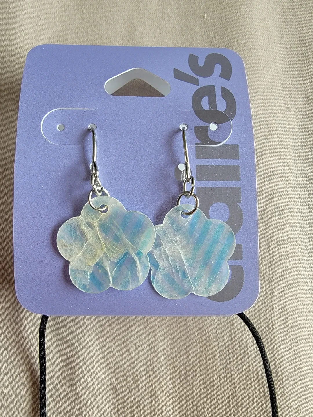 $1 each - Claire's & Ardene Earrings and Rings Set image indicator(8)