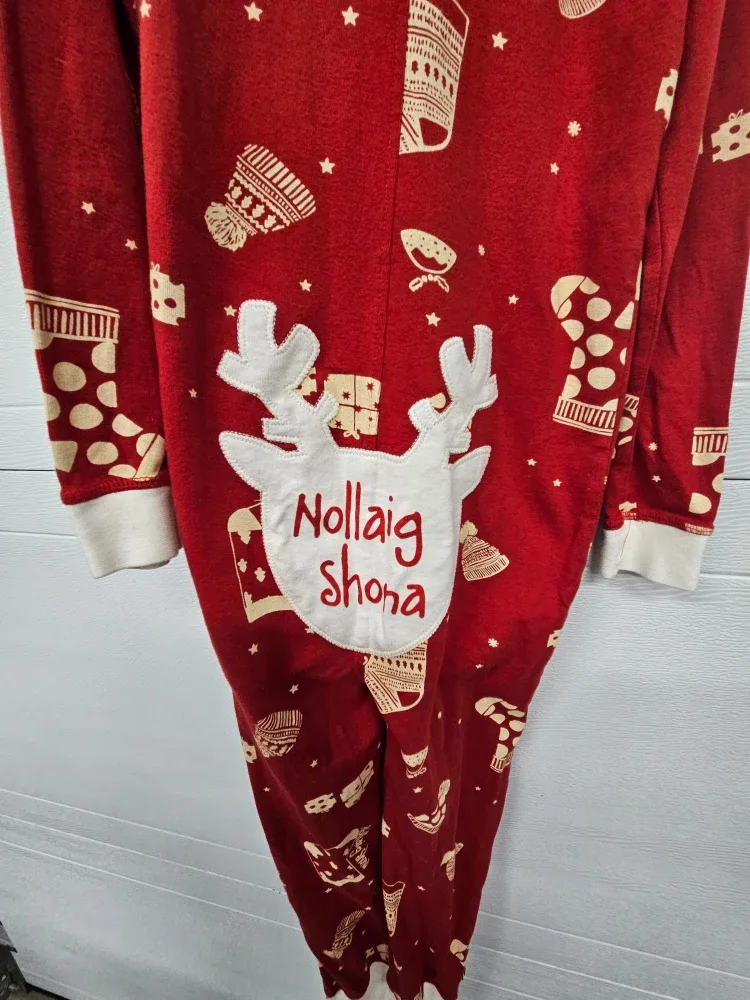 Gaelic Merry Christmas Onesie (9-10 yrs) image indicator(2)