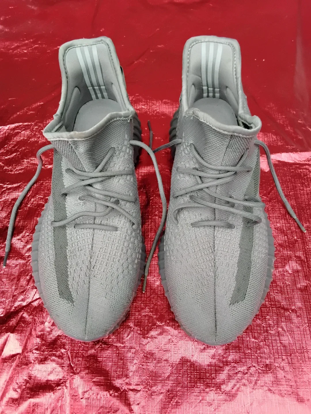 🔥 Adidas Yeezy Boost 350 V2 "Steel Grey" Colorway 🔥