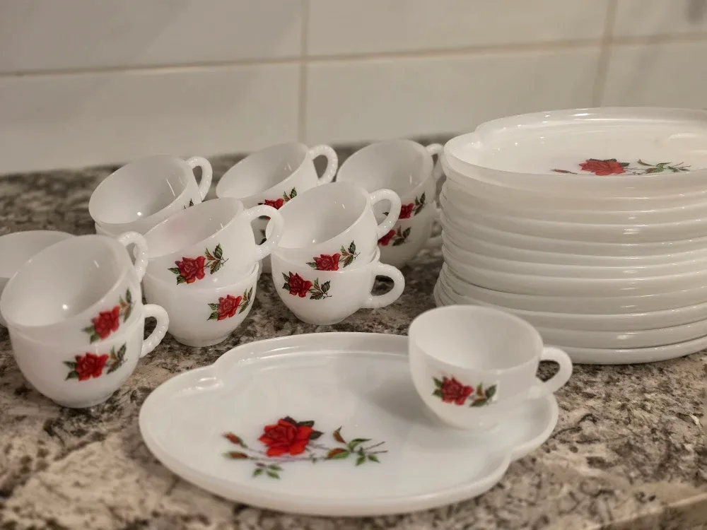 Vintage Opal Tea Set – 12 Cups & Matching Saucers image indicator(2)