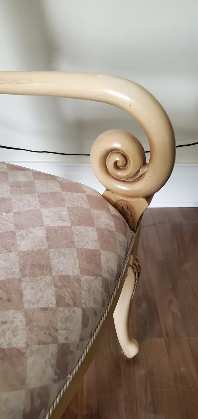 Vintage Style Armchair image indicator(2)