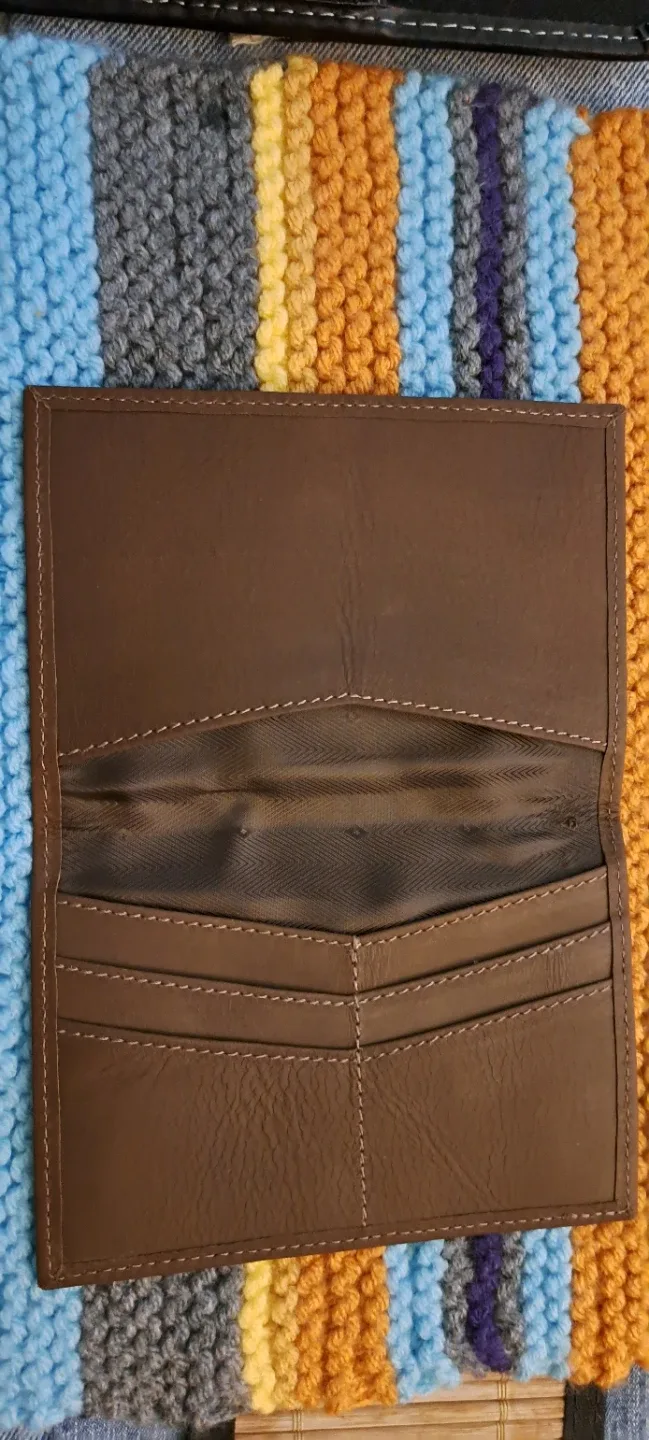 Quasar Brown Leather Wallet image indicator(3)
