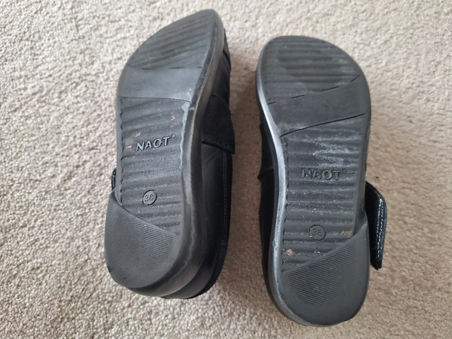 Naot Women's Black Leather Mary Janes - Size 38 image indicator(3)