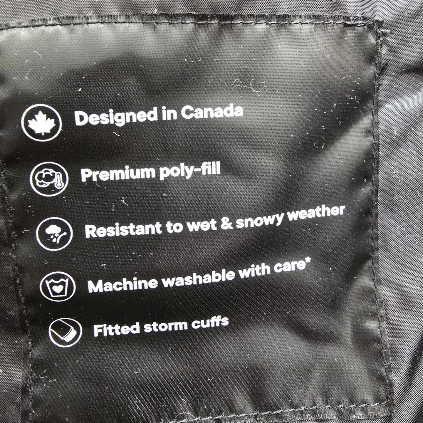 Brand new Parka Jacket Size M man's Storm Mountain image indicator(6)
