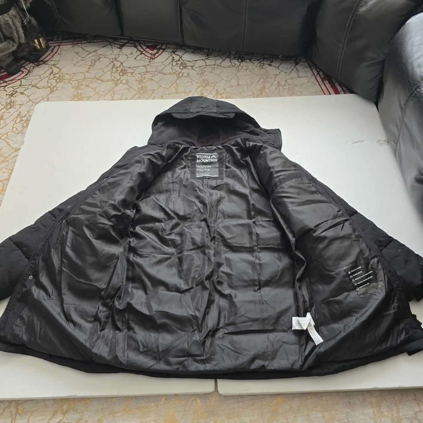 Brand new Parka Jacket Size M man's Storm Mountain image indicator(7)