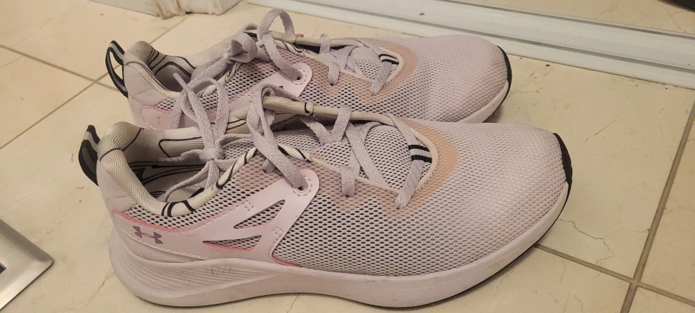 Under Armour Training Shoes - Women's Size 7 - photo 2