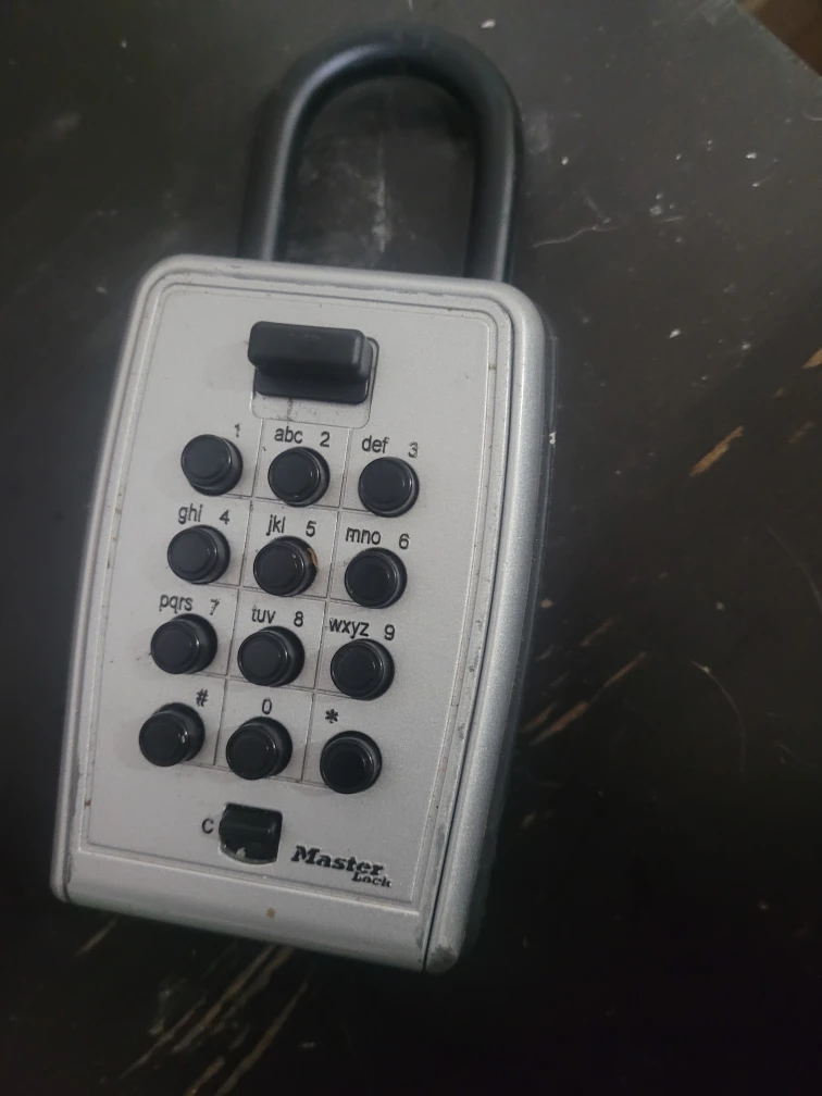 Master Lock Push Button Key Safe