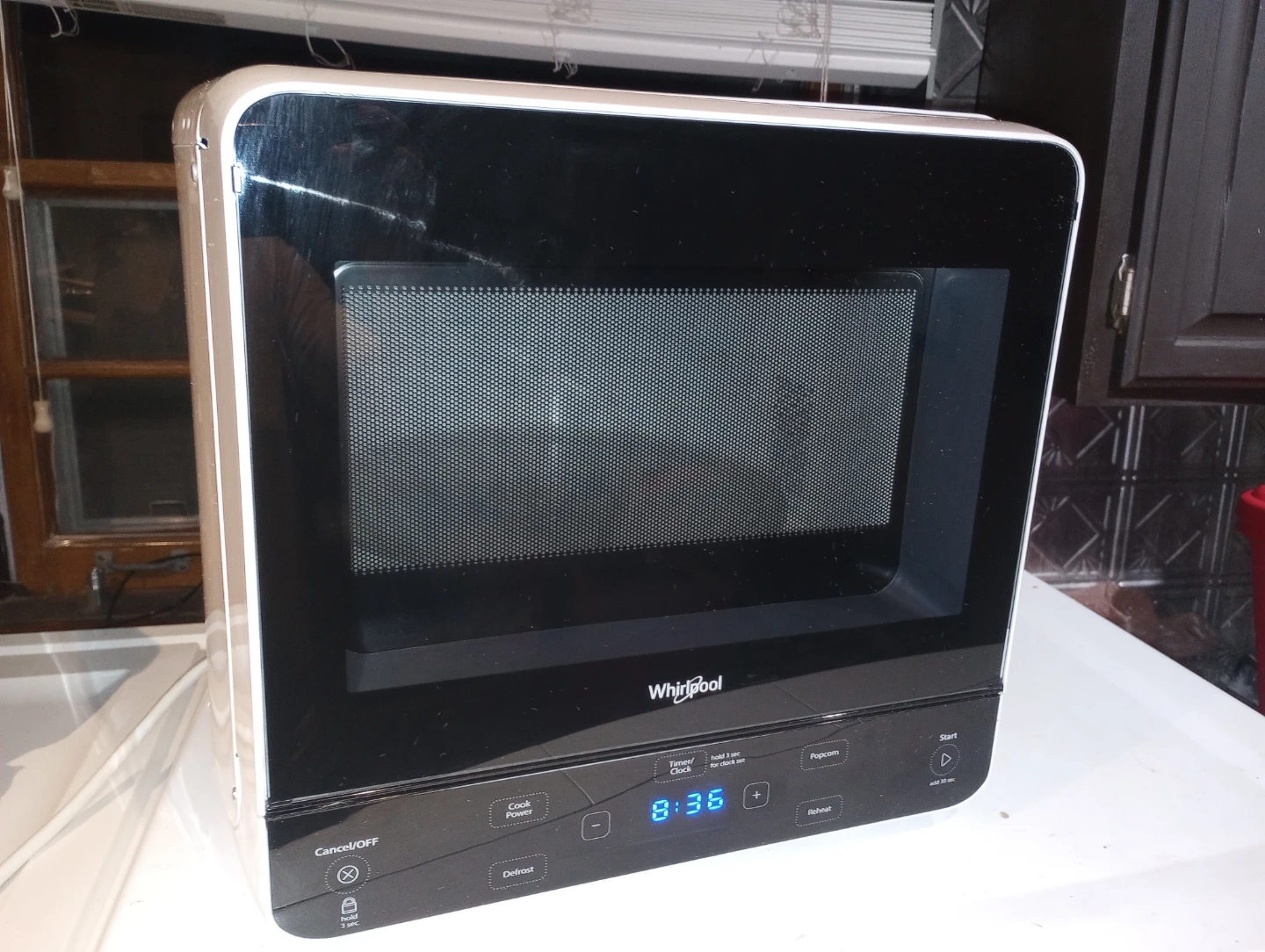 Whirlpool Countertop Microwave - White - photo 2