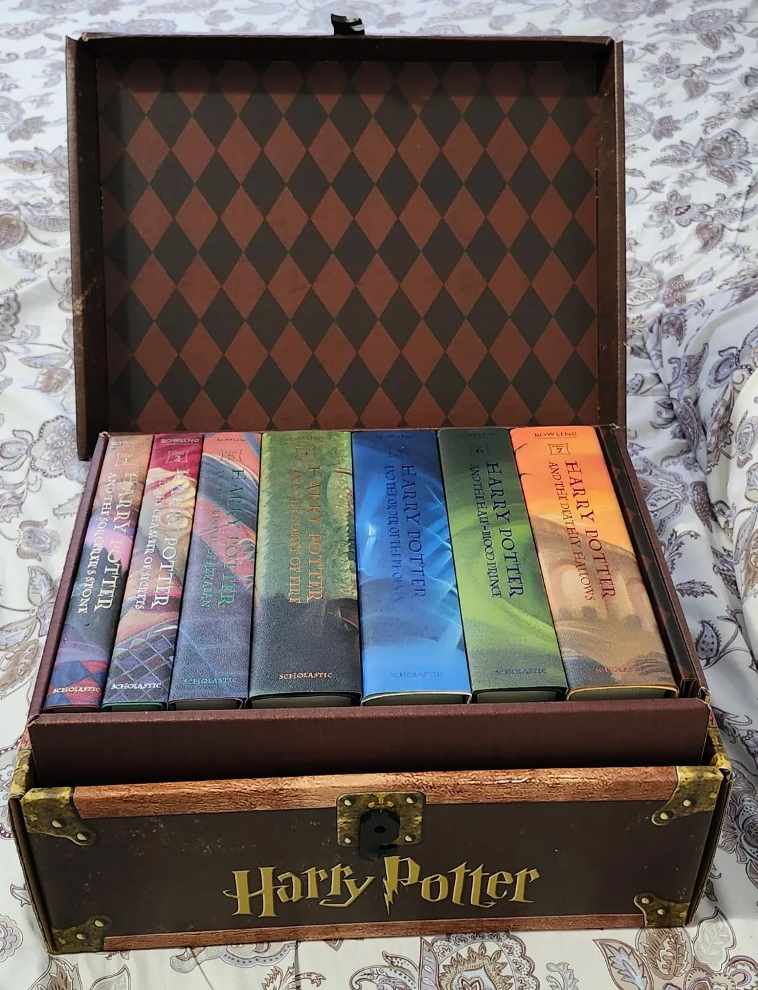Harry Potter Books Set #1-7 Collectible Trunk