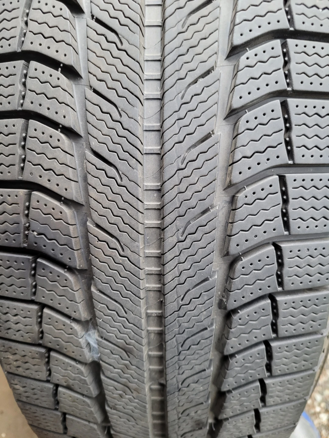 Michelin 235/55R19 Winter Tire X4 - photo 4