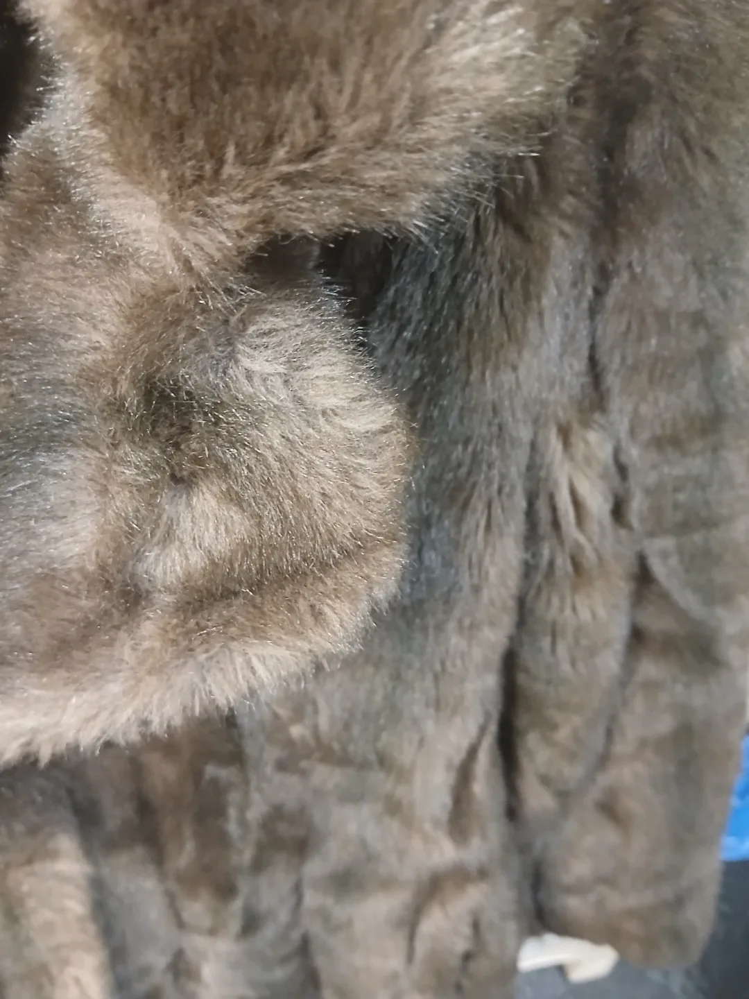 Style VI Ltd. Brown Fur Coat image indicator(2)