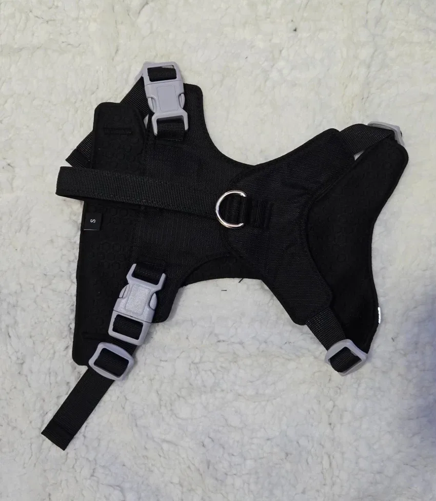 Black Tracker Dog Harness - Size Medium image indicator(6)