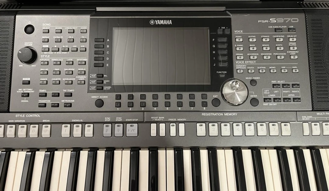Yamaha PSR-S970 Keyboard - photo 5