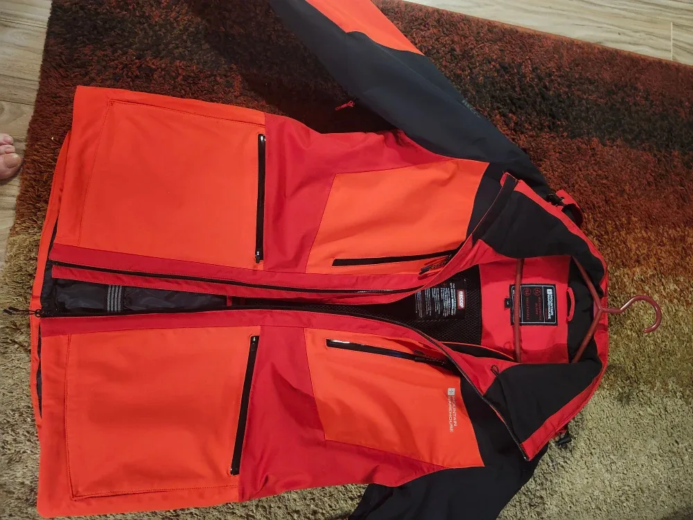 Mountain Warehouse Extreme Jacket - Size L image indicator(9)