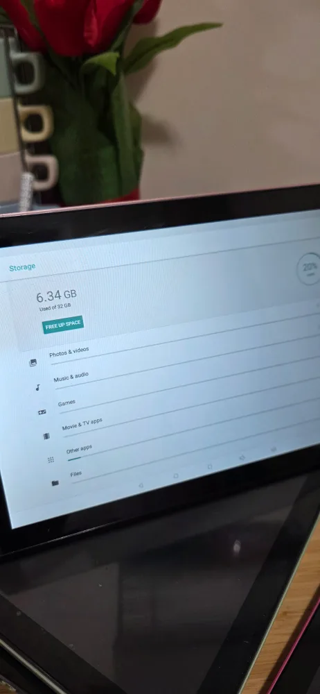 RCA  Android Tablet 10.1 inch 32gb image indicator(4)