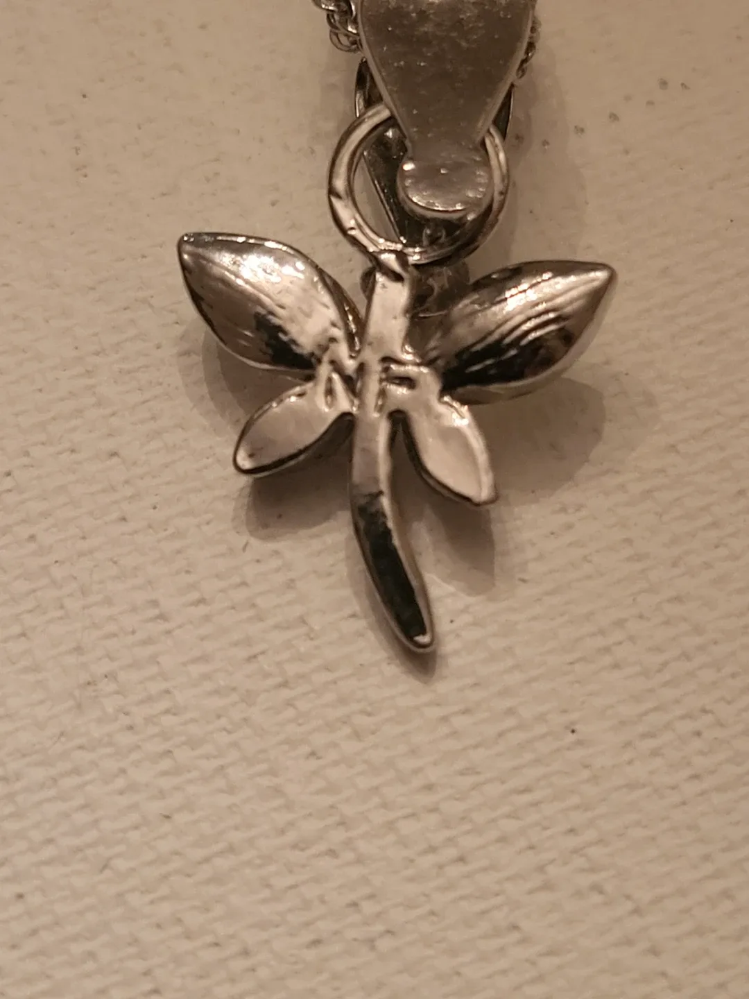 Dragonfly Pendant Necklace image indicator(2)