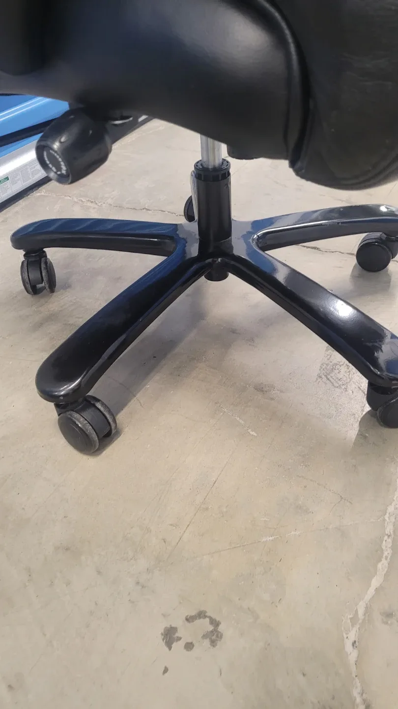 🥕🥕Black Leather Office Chair image indicator(4)