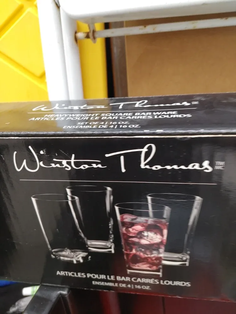 glasses square barware