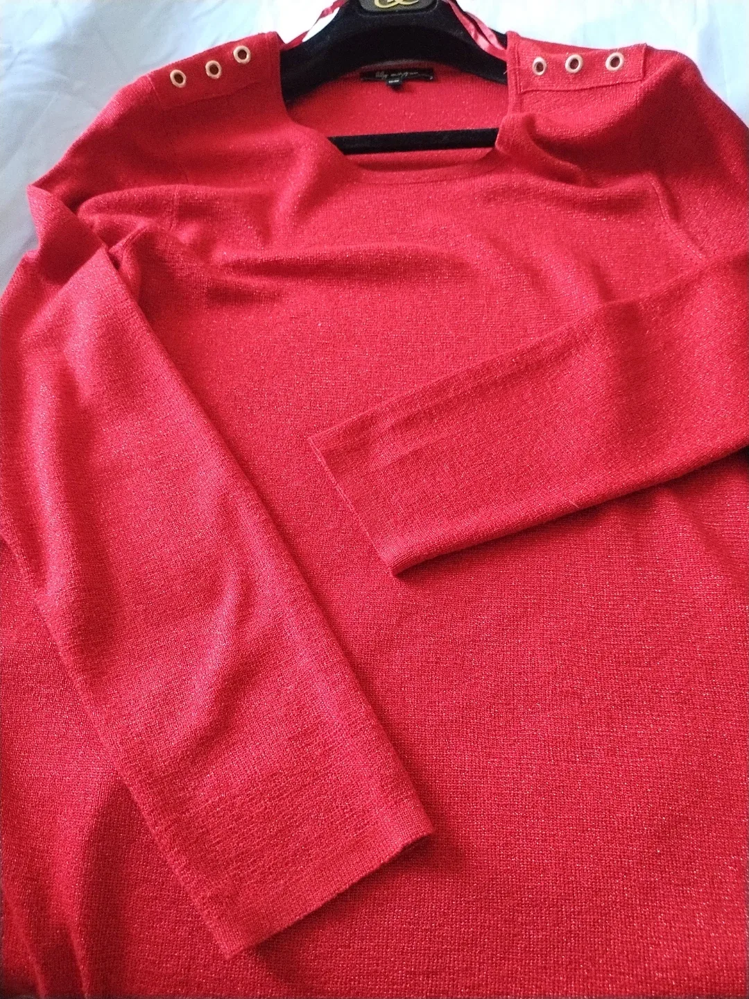 🥕Lily Morgan Red Metallic Top - Size M/M image indicator(7)