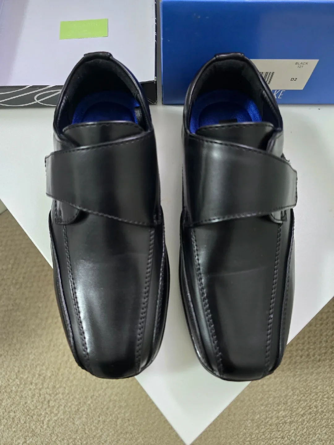 Boys Black Dress Shoes size 2 image indicator(3)