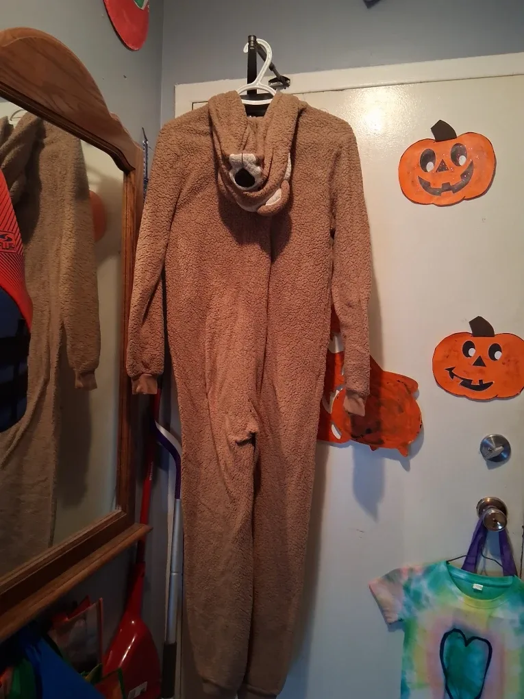 George Bear Onesie - XL youth (14-16) image indicator(3)