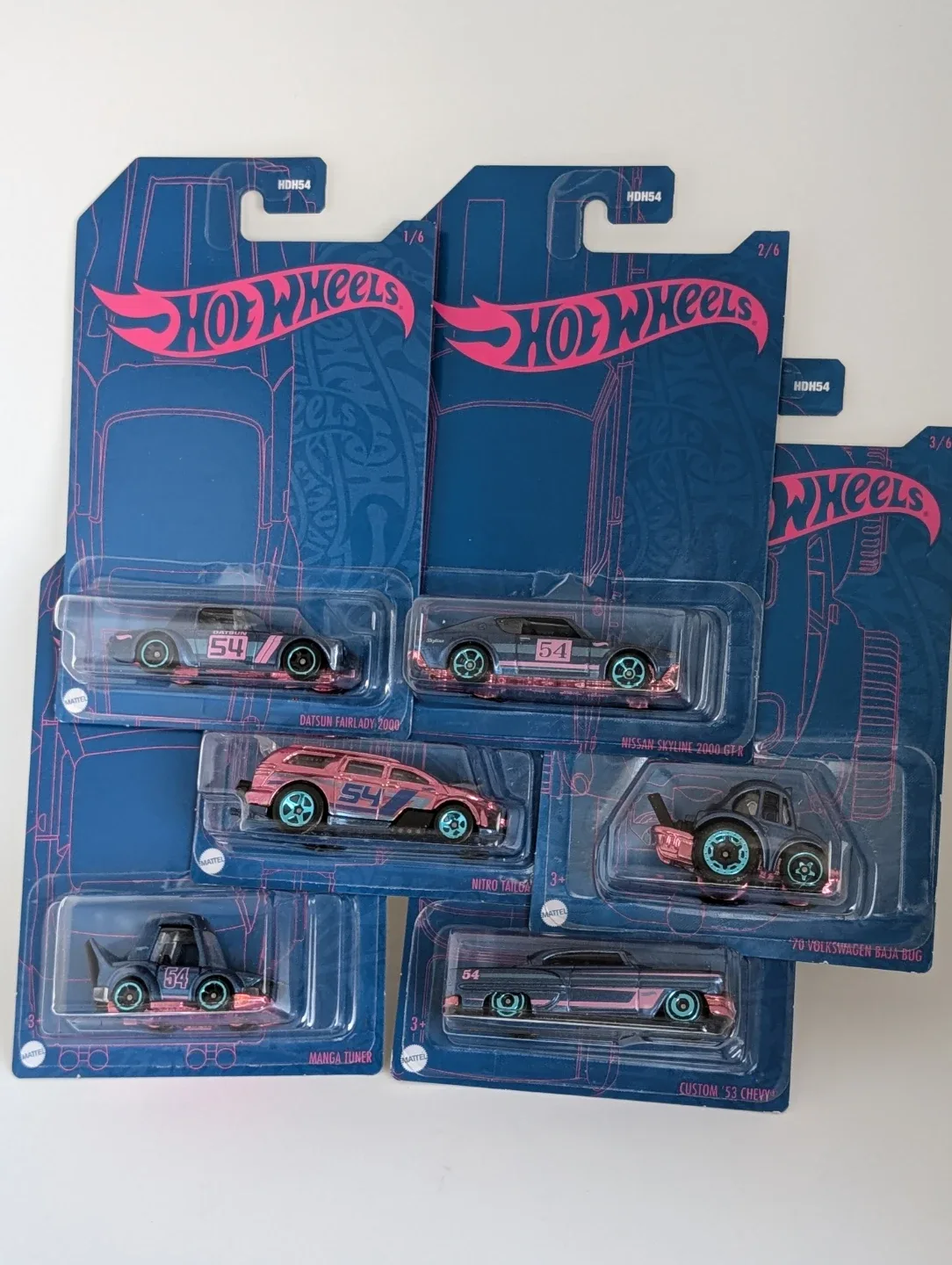 Hot Wheels Pearl and Chrome - 54 anniversary set with chase image indicator(2)
