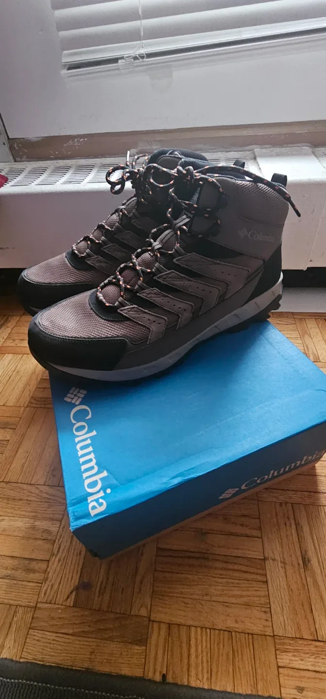 New Columbia Strata Trail Mid WP Hiking Boots - Size 14 image indicator(4)