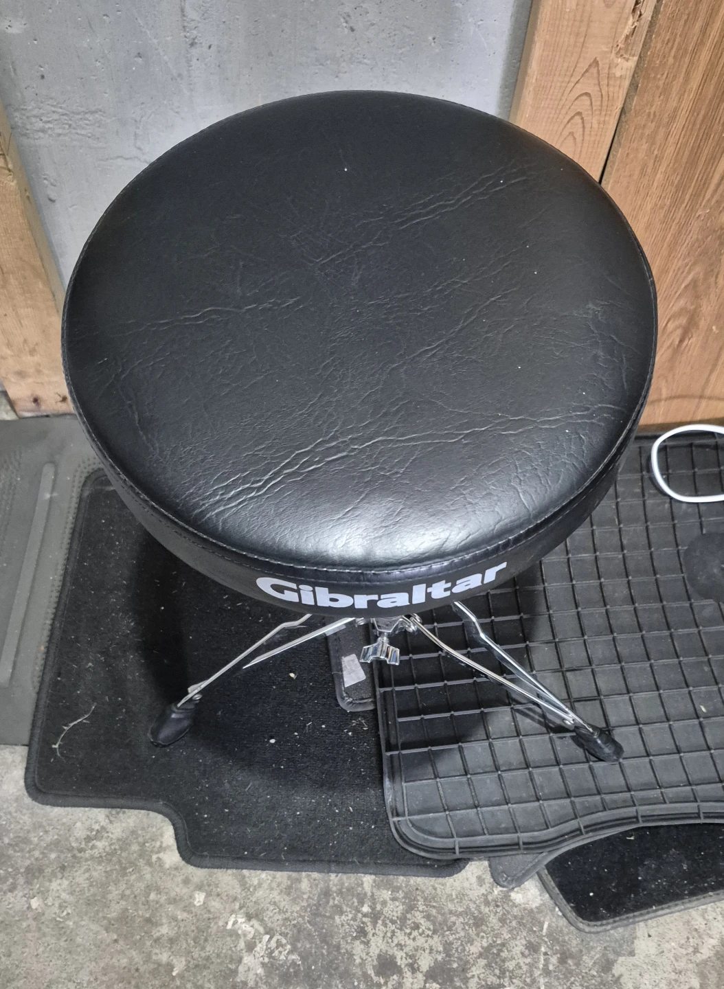 Gibraltar Drum Throne - photo 2