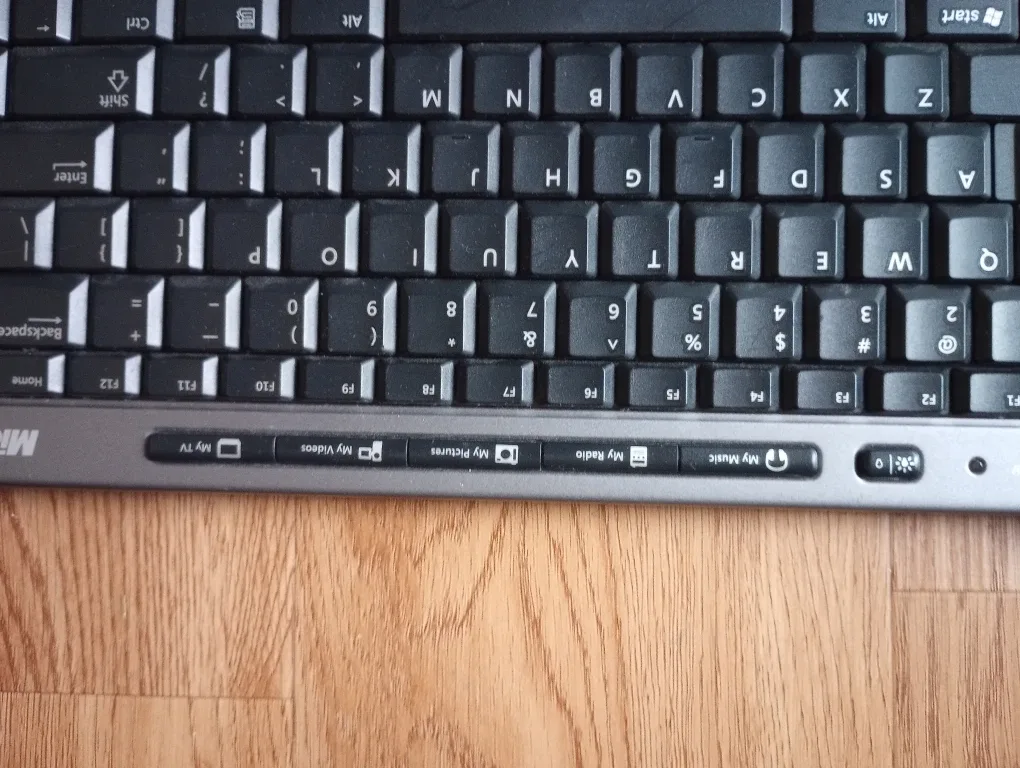 Microsoft Windows XP Media center Remote Keyboard 1044 image indicator(7)