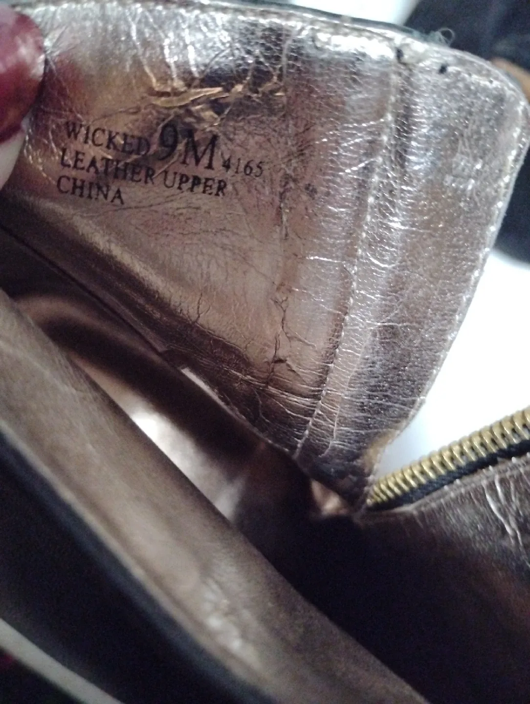 Chinese Laundry Black Leather Ankle Boots - Size 9 image indicator(2)