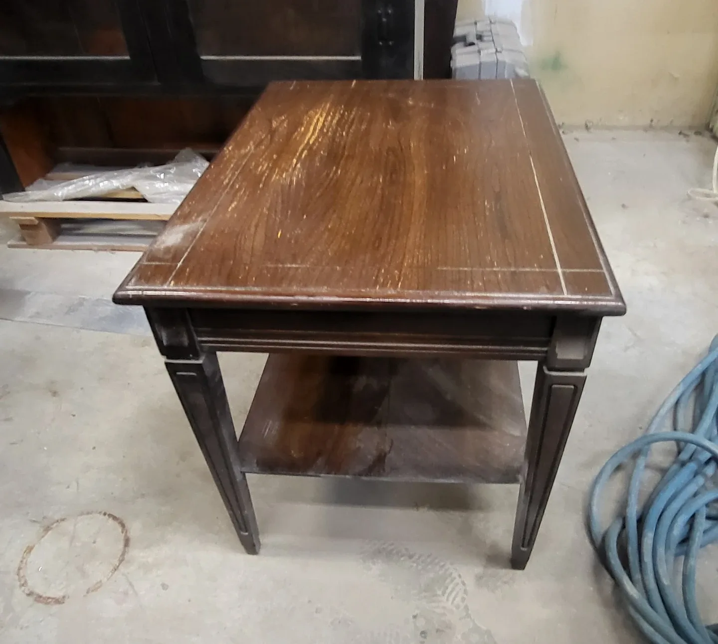 Vintage Wooden Side Table with Shelf image indicator(3)