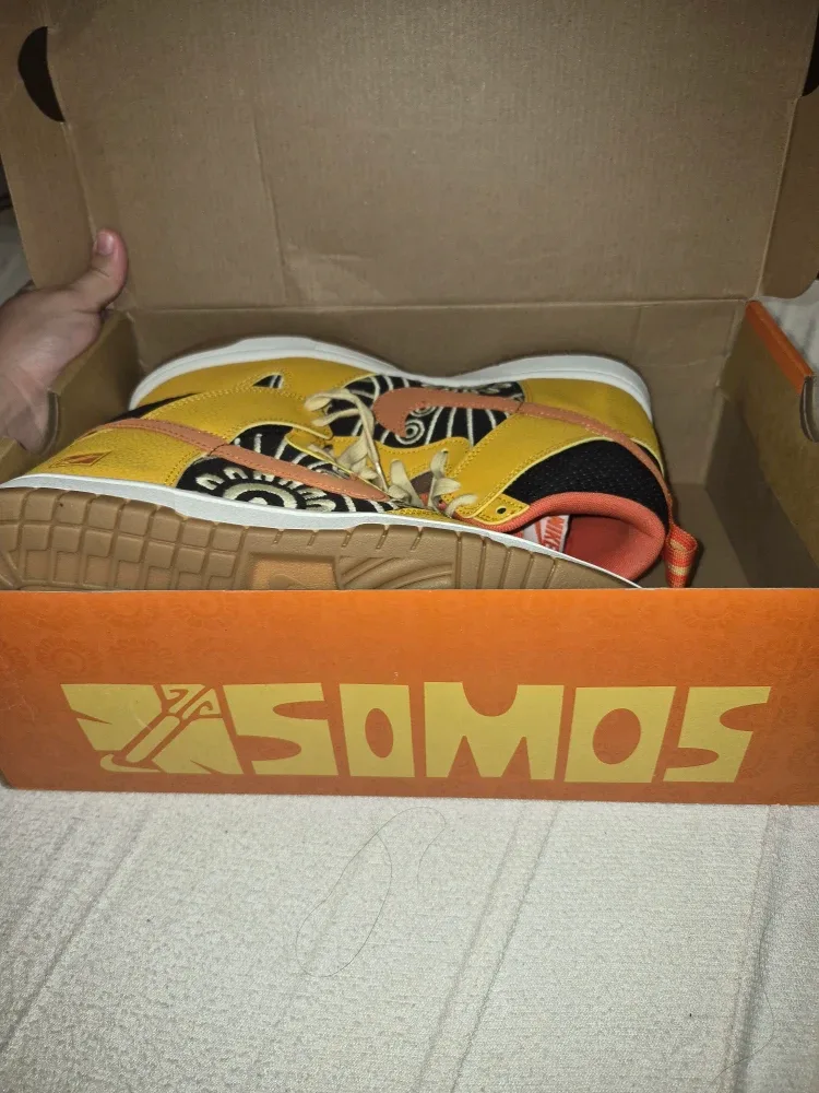 Nike Dunk Hi PRM 'Somos' Size 10 image indicator(4)