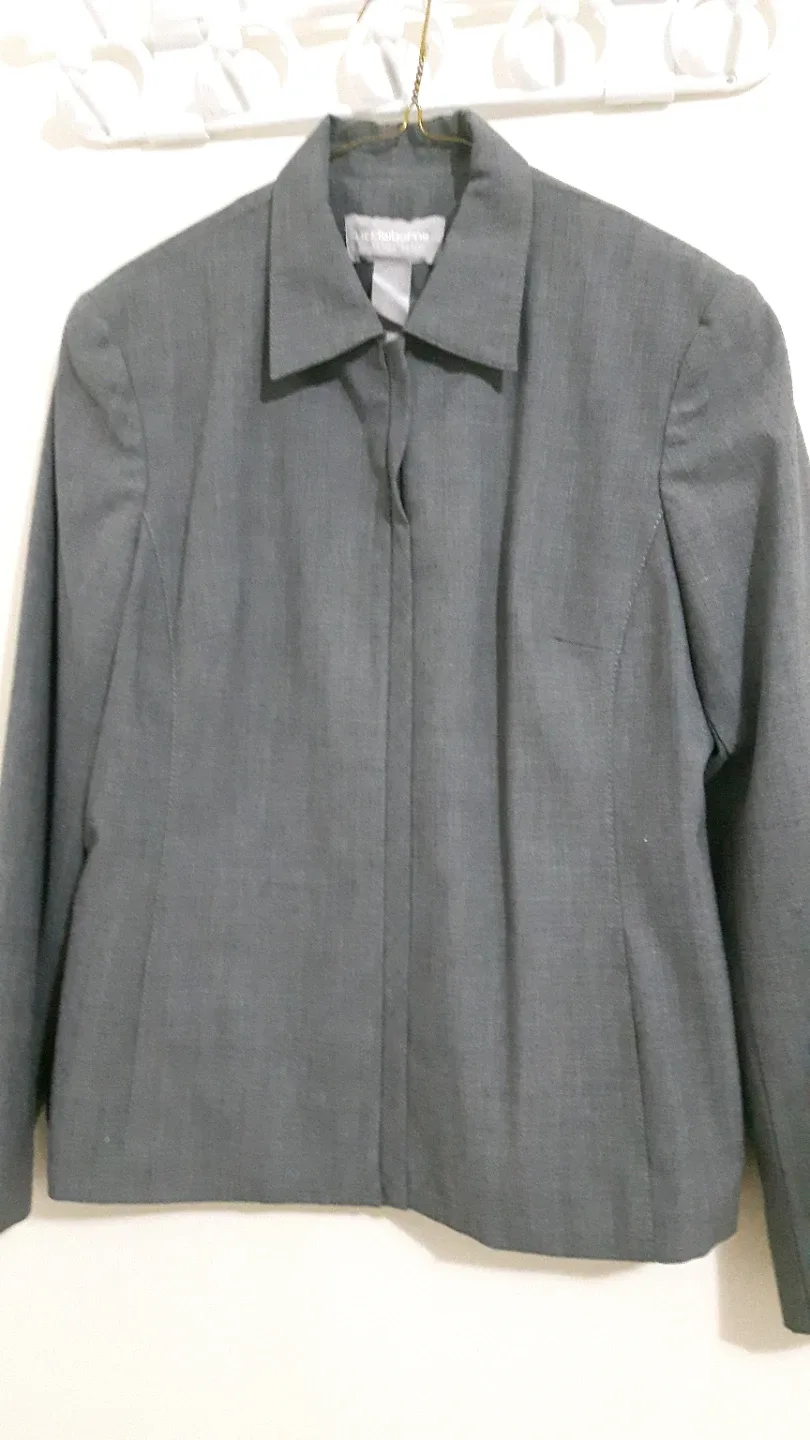 Giorgio Armani Blazer - Size 44 image indicator(3)