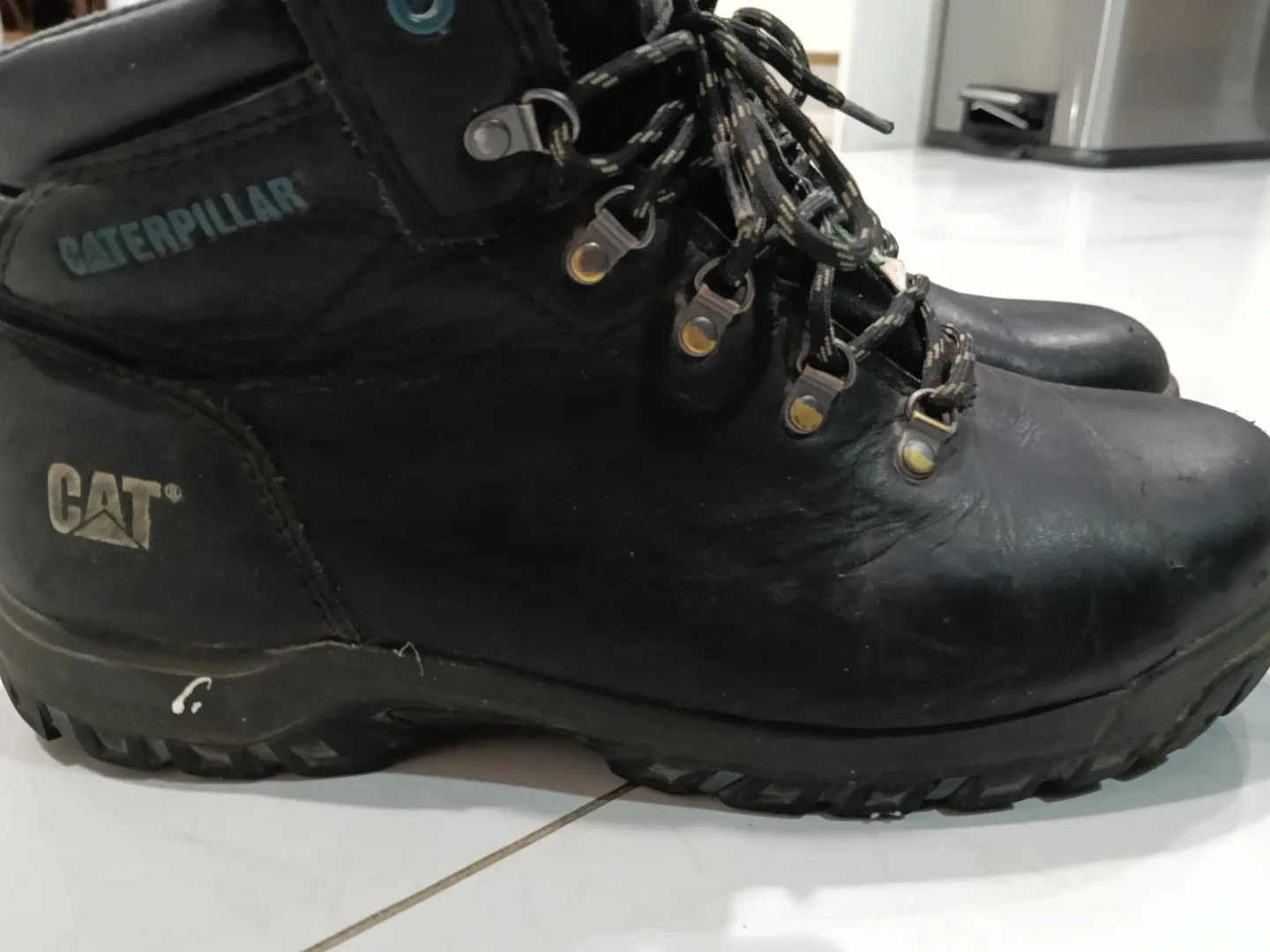 CAT Black Leather Work Boots - Size 10 image indicator(2)